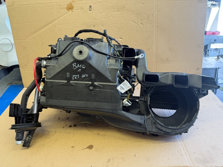 BMW 1 E81 E87 LIFT heater air conditioning devices of the air conditioning 9181170 9153884