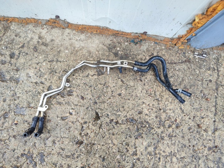 fuel hose AUDI A4 B8 8K A5 8T 2.0 TDI CAH 03L201360K