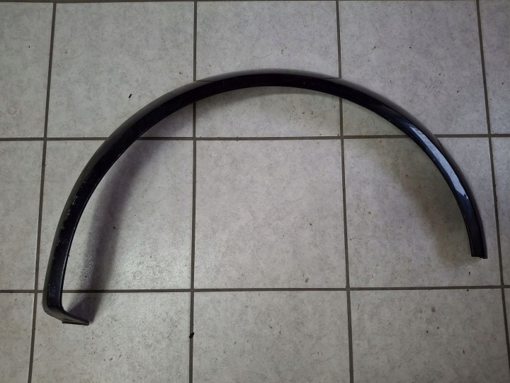Blende Gehäuse für Kotflügel links vorne AUDI A6 ALLROAD C5 4Z7 2000R->
