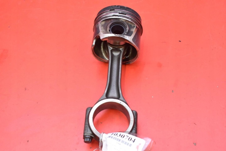piston connecting rod 03GE VW PASSAT B6 2.0 TDI 170 KM 05-10