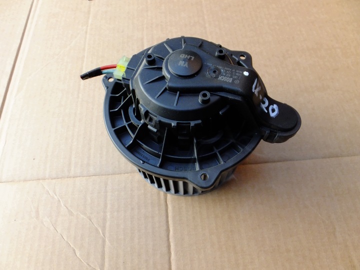 ventilateur réchauffement alimentation d'air hyundai ix20 2014r F00S3B2407
