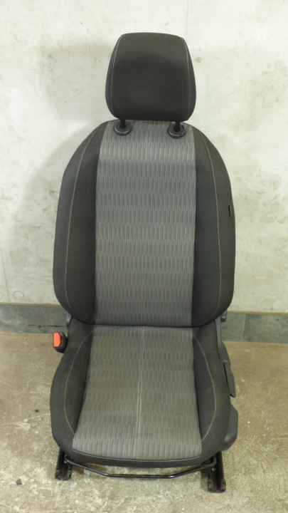 fotel bal kierowcy stBDB EUROPA OPEL CORSA F