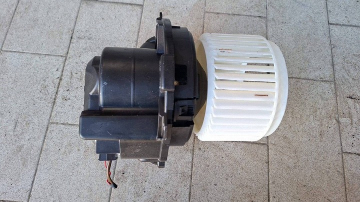 fűtőmotor szellőző ventilátor Renault Twingo III