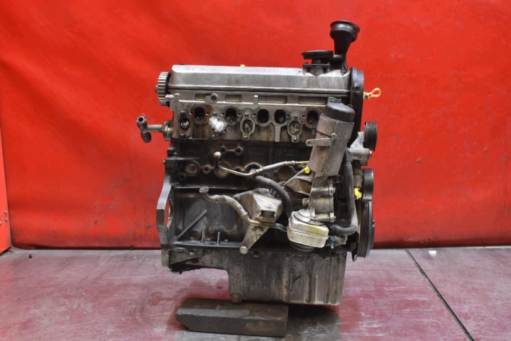 Motore RIVESTIMENTO MONTANTE DIESEL INIETTORI APA VW LT 28 II 2.5 TDI 90 KM 96-02 KOMPRESJA