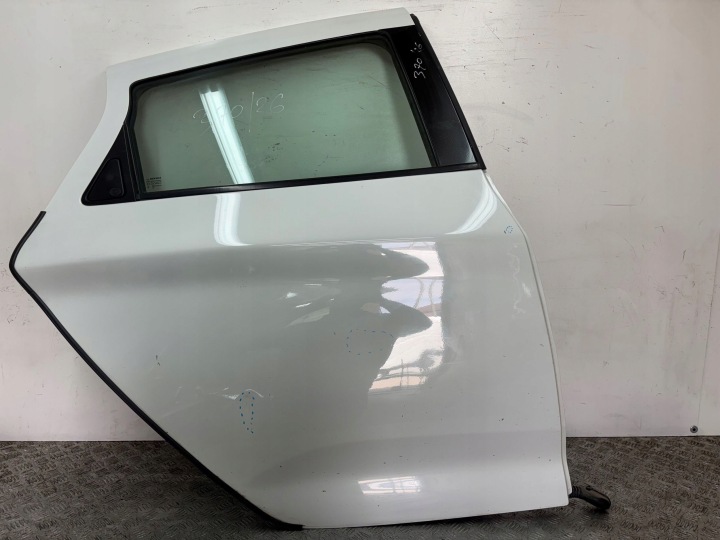 dvere zadok zadné pravé RENAULT ZOE 12