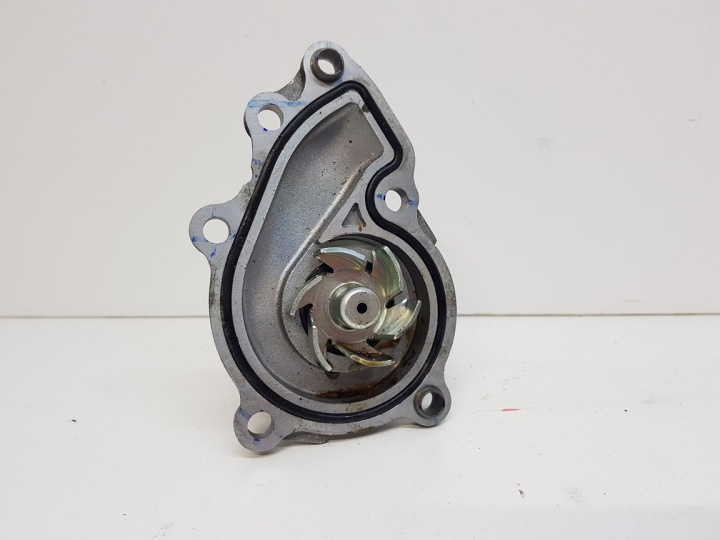 HYUNDAI I10 II water pump 1,0 2013