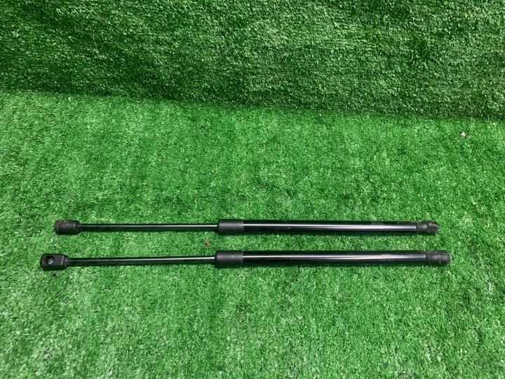 SILOWNIKI GAZOWE heckklappe Kofferraum DO MERCEDES W204 KOMBI GS033509