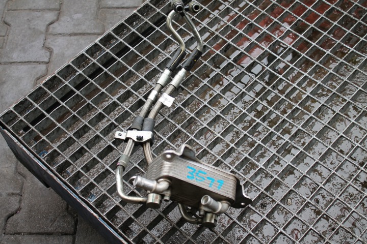 3511. Motor Ölkühler Getriebe getriebe MASERATI 670034967 8152456