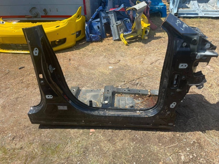 RIVESTIMENTO MONTANTE media Anteriore MINIGONNA carrozzeria Destro Bocchetta Renault Scenic E-Tech V