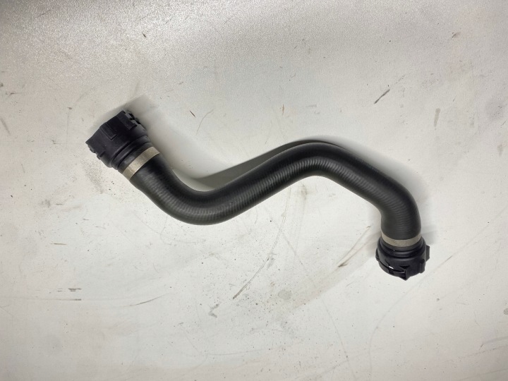 Schlauch des Kühlers unterer BMW 3 III F30 2.0D N47D20 7811129-04 2010