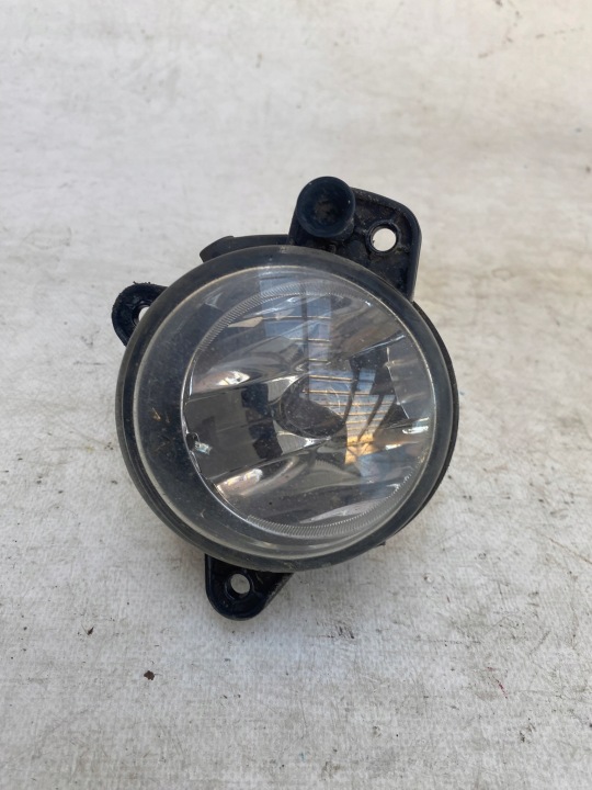 VW POLO 6Q CROSS 09- Feux antibrouillard Droite 6Q0941700