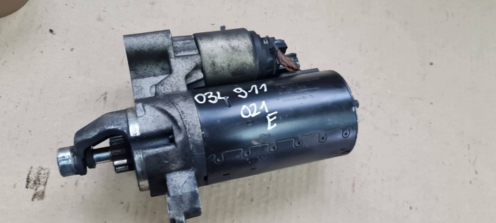 Q5 8R startér MOTORU 2.0 TDI 03L911021E A4 B8 A5 A6 C7 4G