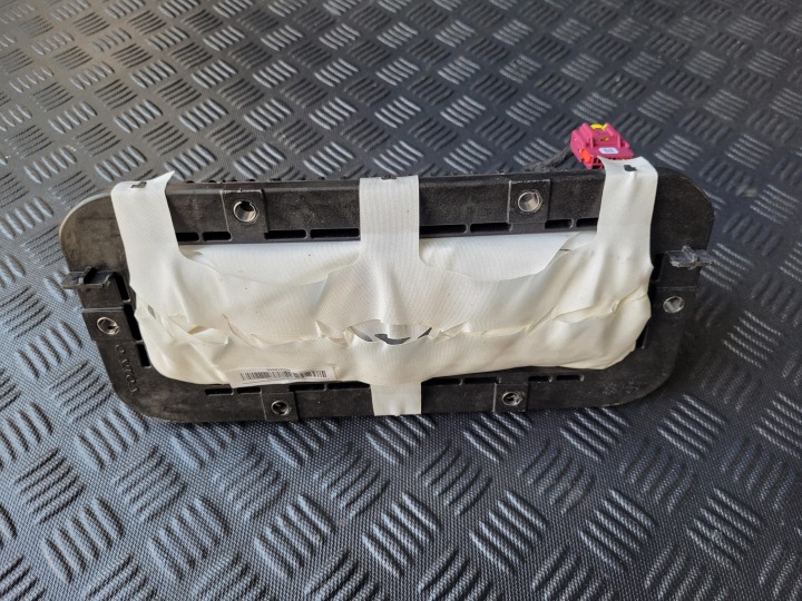 airbag POWIETRZNA airbag of the passenger 31436947 VOLVO XC60 II 2.0 T8 PHEV