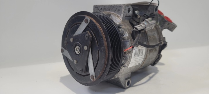 Compresseur Climatisateur air conditionné RENAULT OE 8200717654