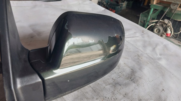 HYUNDAI TUCSON e 04-10 R. SPECCHIETTO RETROVISORE sinistro EUROPA 5 PIN KOD LAKIERU NS