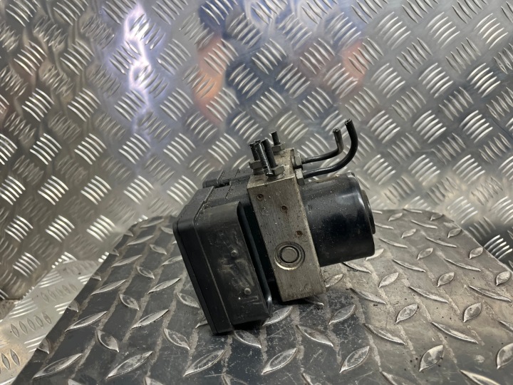 Pumpe ABS FORD FIESTA MK 6 10.0970.0117.3