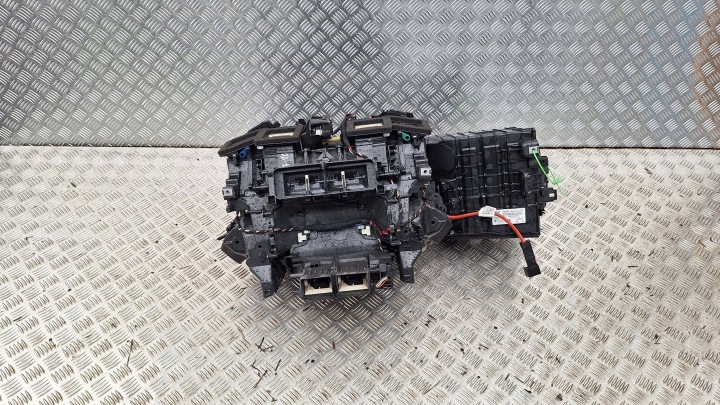 heater 9197019 BMW F01 F02 F07 F10 F11