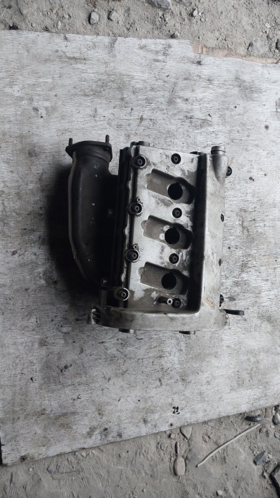 TESTATA Destro ALBERI A CAMME della distribuzione AUDI A4 B6 B7 A6 C5 3.0 V6 ASN 06c103373f