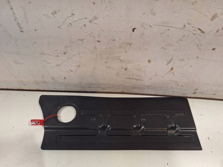 cover lower chassis 748U69710R RENAULT CLIO V 19