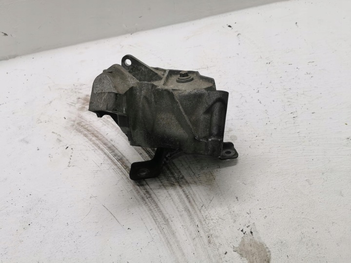 Supporti motore usato VOLVO V60 II 10-18 2.4D