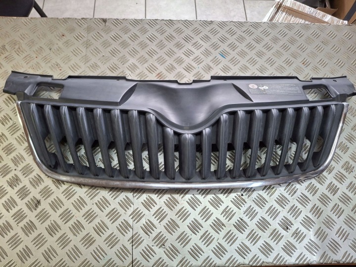 GRIGLIA SKODA FABIA II LIFT 2010R->