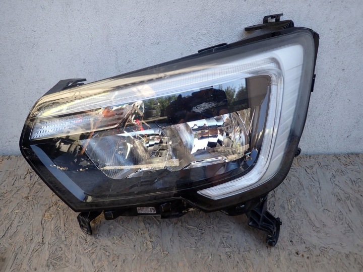 Licht links REFLEKTOR links RENAULT MASTER III LIFT IV 2019-2024R 260607867R