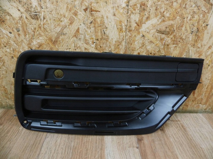 Volvo XC90 II 2019+ Lüftungsgitter der Stoßstange rechts vorne vorne 32345505 32345470
