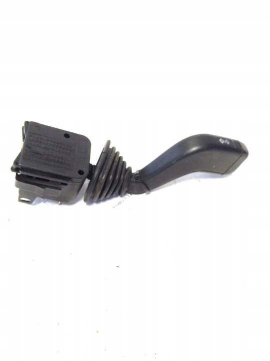 ovladac směrovek GM OPEL CORSA 90 221 174 122 399 83