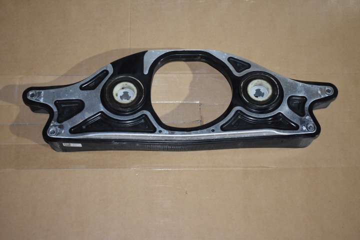 IDEALNY Consolle MOSTU posteriore posteriore MERCEDES W206 W214 1