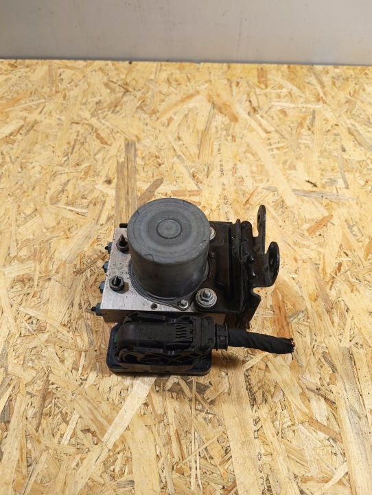 Pompe ABS Frein MERCEDES VITO A4479003802
