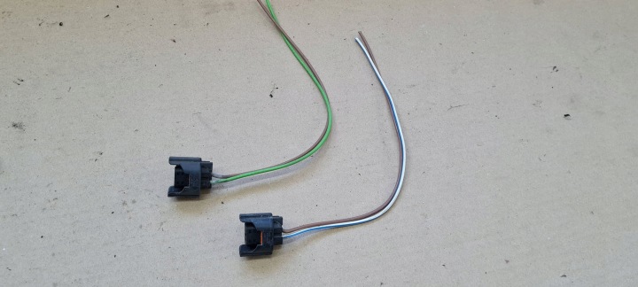 A5 8T Connector Contact KOSTKA WTYCZKI des Nebelscheinwerfers 2X 3D0941165A A4 B8 Q5 A6 C7