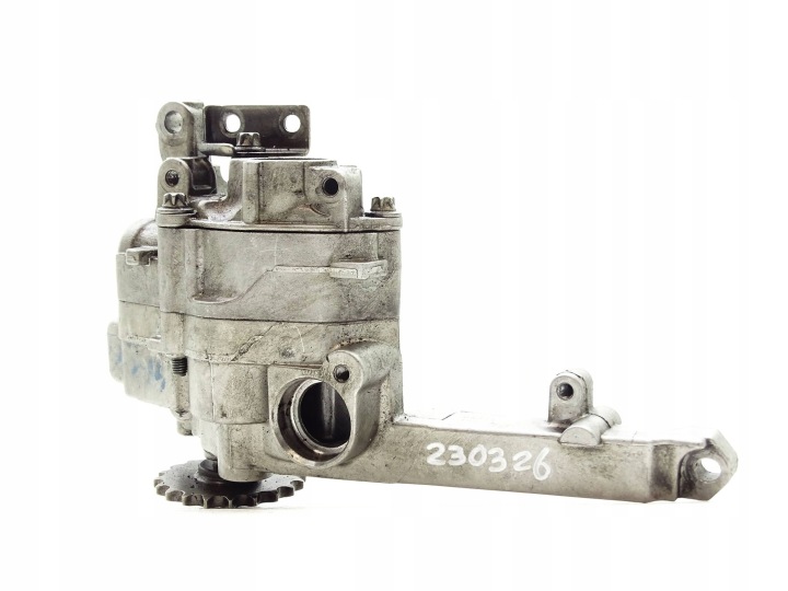 oil pump MERCEDES ML W164 W212 3.0 CDI A6421810847