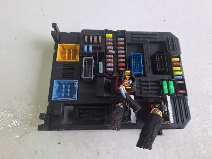 CITROEN PEUGEOT modul BSI 9819851280