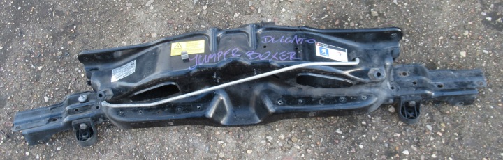 BOXER JUMPER 16R OSSATURA RIVESTIMENTO Anteriore