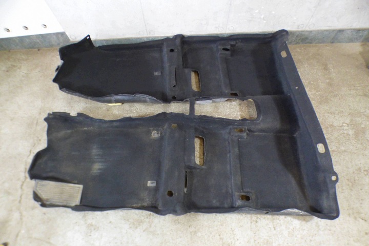 Hyundai Elantra VI KOBERCE vnitra 84282-F2000 84262-F2010 EUROPA