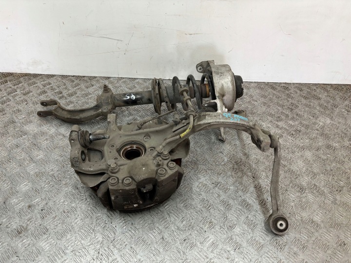 Achsschenkel Radnabe Radlager Stoßdämpfer rechts vorne AUDI Q5 8R0 2.0 TURBO
