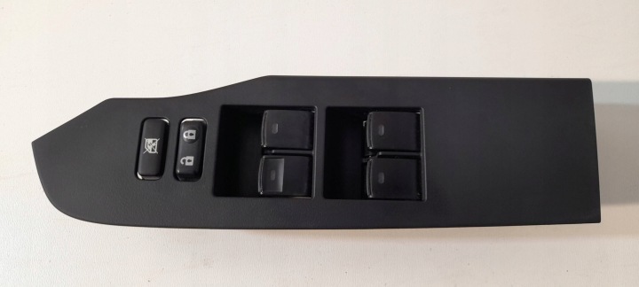 Toyota Auris E18 switch of control of the window 7423202E80 (F4)