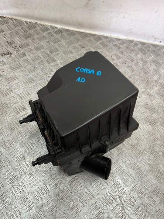 cover of a filter, air OPEL CORSA D 1.0