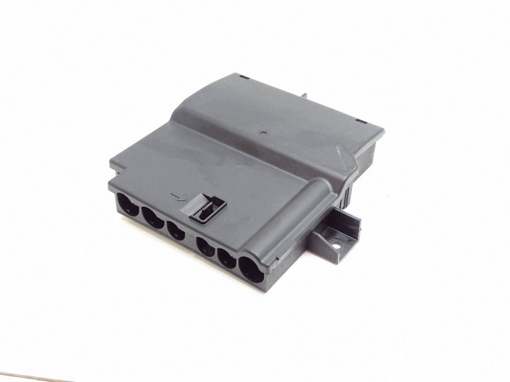 modul Bedienteil ZASILANIA ROZDZIELACZ PRADU AUDI A8 D5 4N 4N0937513A