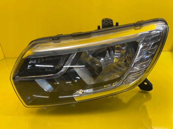 Feux phare Gauche Dacia Sandero 2 II Lift 16-20 zwykla 260608143R
