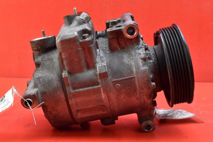 Compresseur Pompe Climatisateur air conditionné 1K0820859T SKODA OCTAVIA 2 II 1.4 TSI 122 KM