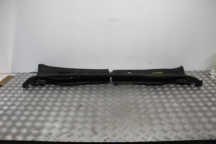 GRILLE ÉGOUTTAGE MAZDA 6 GJ