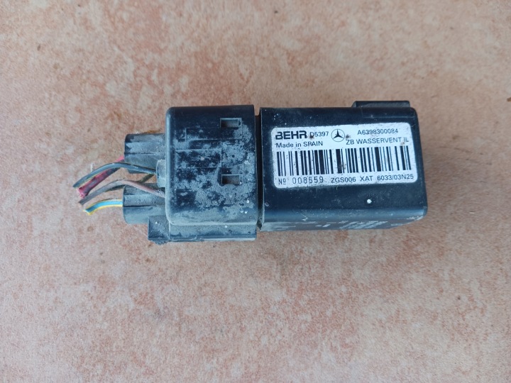 relay POMPY MERCEDES VITO W639 A6398300084