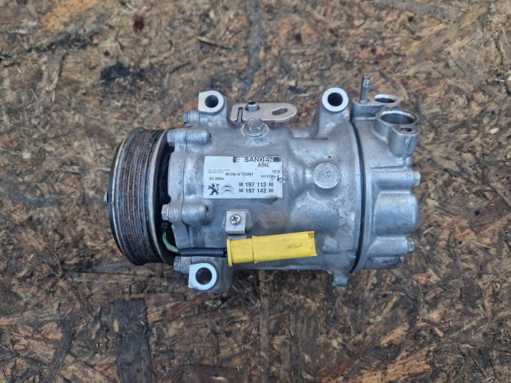 compressor compressor; of the air conditioning PEUGEOT 2.0HDI 9819711380 9819714280