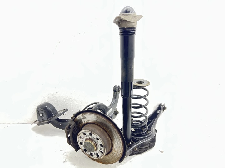 mozzo fusello sospensione KPL posteriore posteriore sinistra VW GOLF 8 VIII 2.0TDI