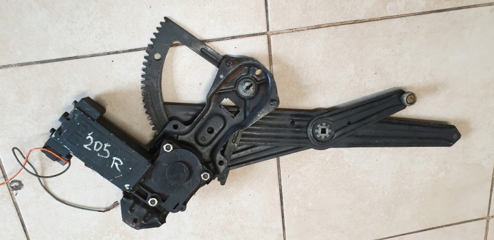 window regulator mini motor right PEUGEOT 205 OE