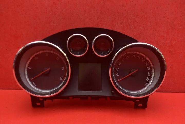 quadro strumenti TACHIMETRO contagiri OROLOGIO EU 13333353 AAZK A2C53383405 OPEL INSIGNIA A 2.0 CDTI 160 KM