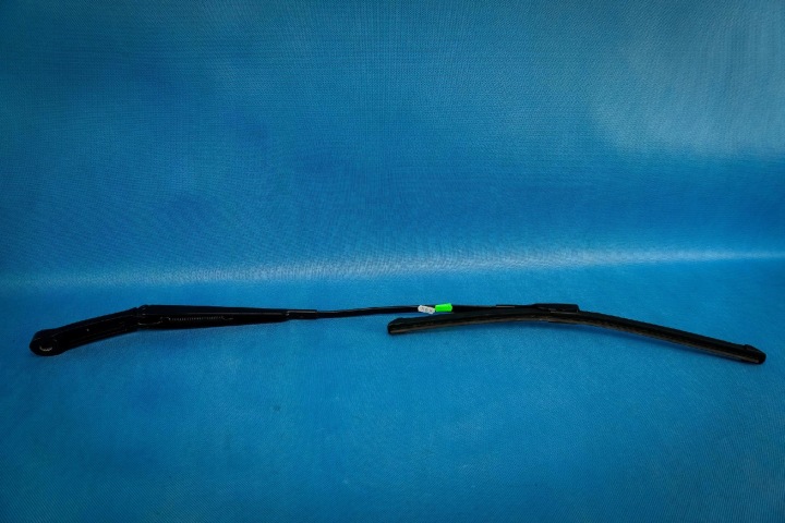 wiper arm pioro Audi Q7 SQ7 4M 4M1955408