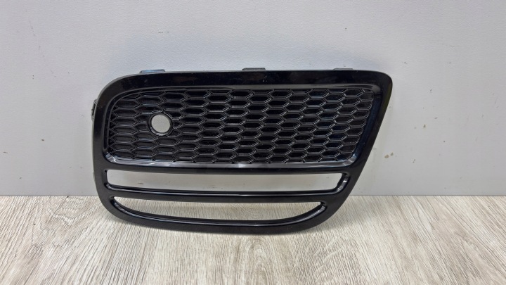 KIA CEED II HB HTB LIFT FL 15R+ links Lüftungsgitter der Stoßstange heck RAHMEN PAK10/08NIK