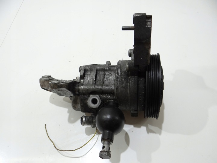 BMW E60 E61 3.0 D servo pump DYNAMIC OE 6768940